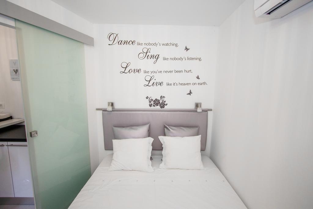 Luxury Studio Apartment White Sensation Vodice Exterior photo